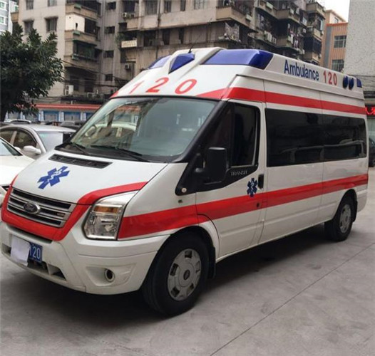 云龙专业救护车出租,您身边的生命守护者