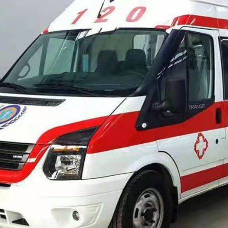 云龙非急救护送病人转院租赁救护车的优缺点对比